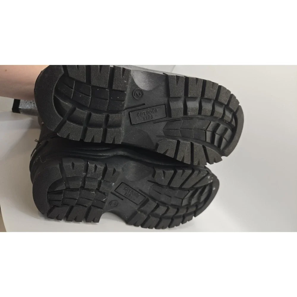 Outdoor Kids Youth Size 2 Camo Winter Snow Boots 3M Thinsulate Waterproof